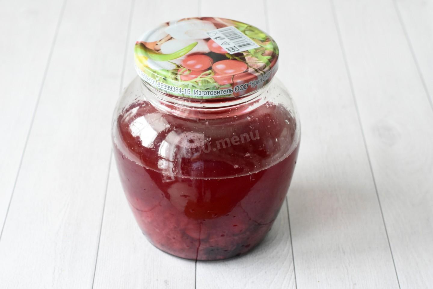 Шаг 4. Сколько должен настаиваться отвар с водкой?