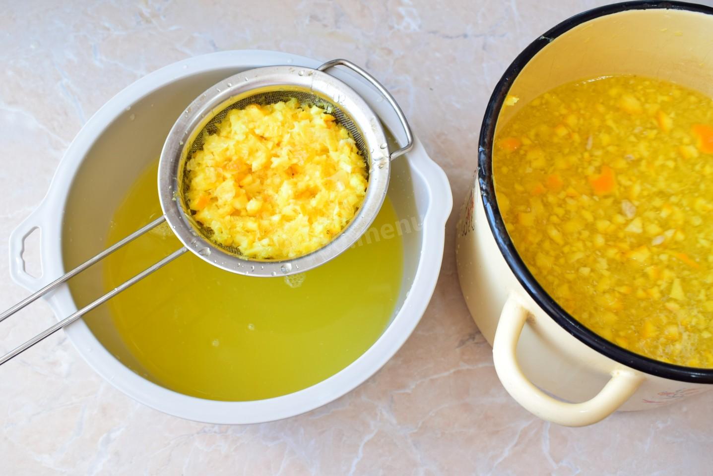 Шаг 5. Как процедить напиток и скорректировать вкус?
